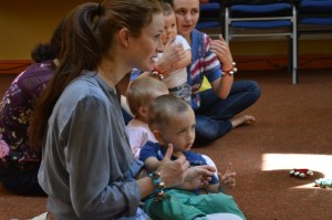 baby and toddler music and signing